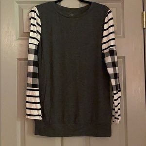 Charcoal tunic with fun printed sleeves